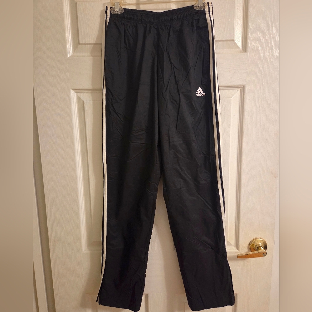 Adidas black windbreaker pants - Size small